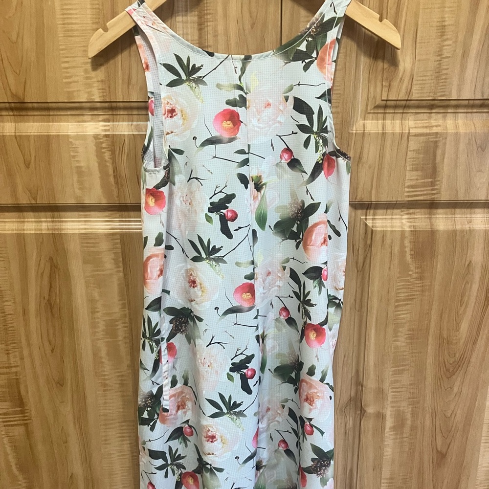 Oiselle Passport floral dress